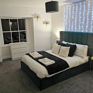 Norfolk Pad - Lovely 1 Bed In - Top Floor Bath
